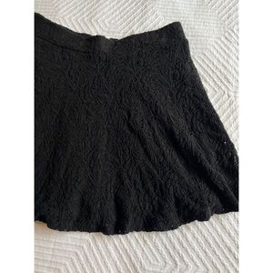 Xhileration - Lace High Waisted Swing Skirt - lined Black size Medium